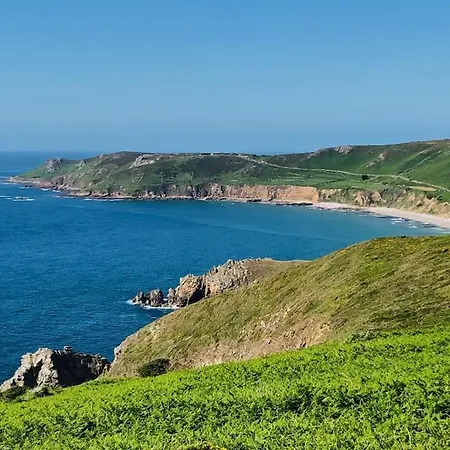 La Grange De La Hague Hébergement de vacances *